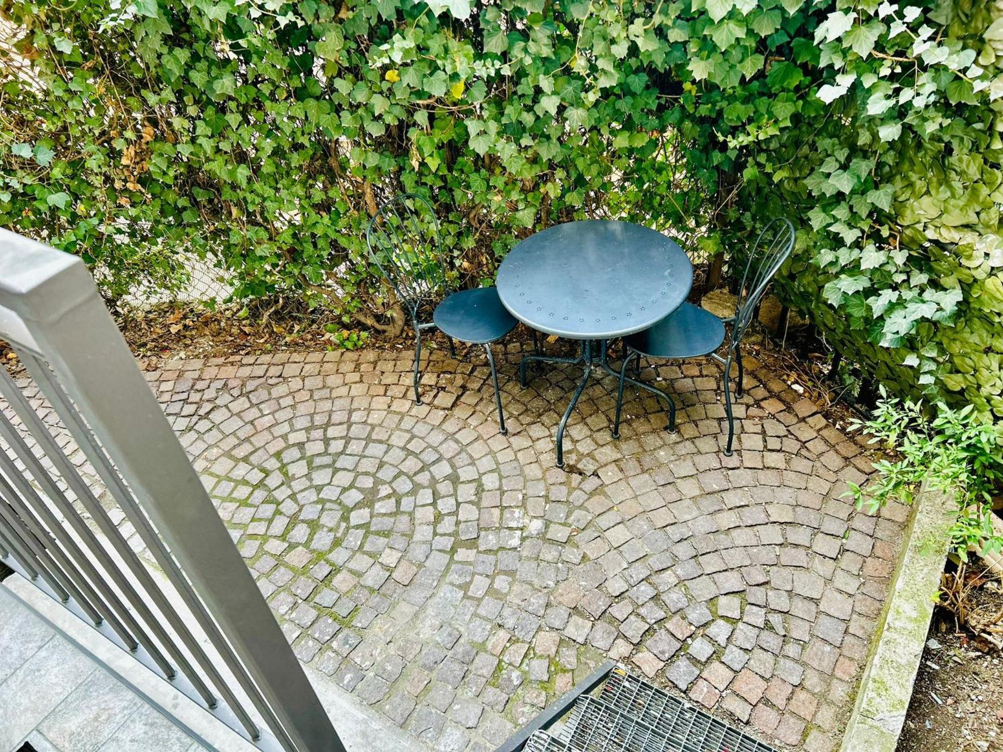 Lovely 2 Room Apartment With Small Garden Milano Exterior foto
