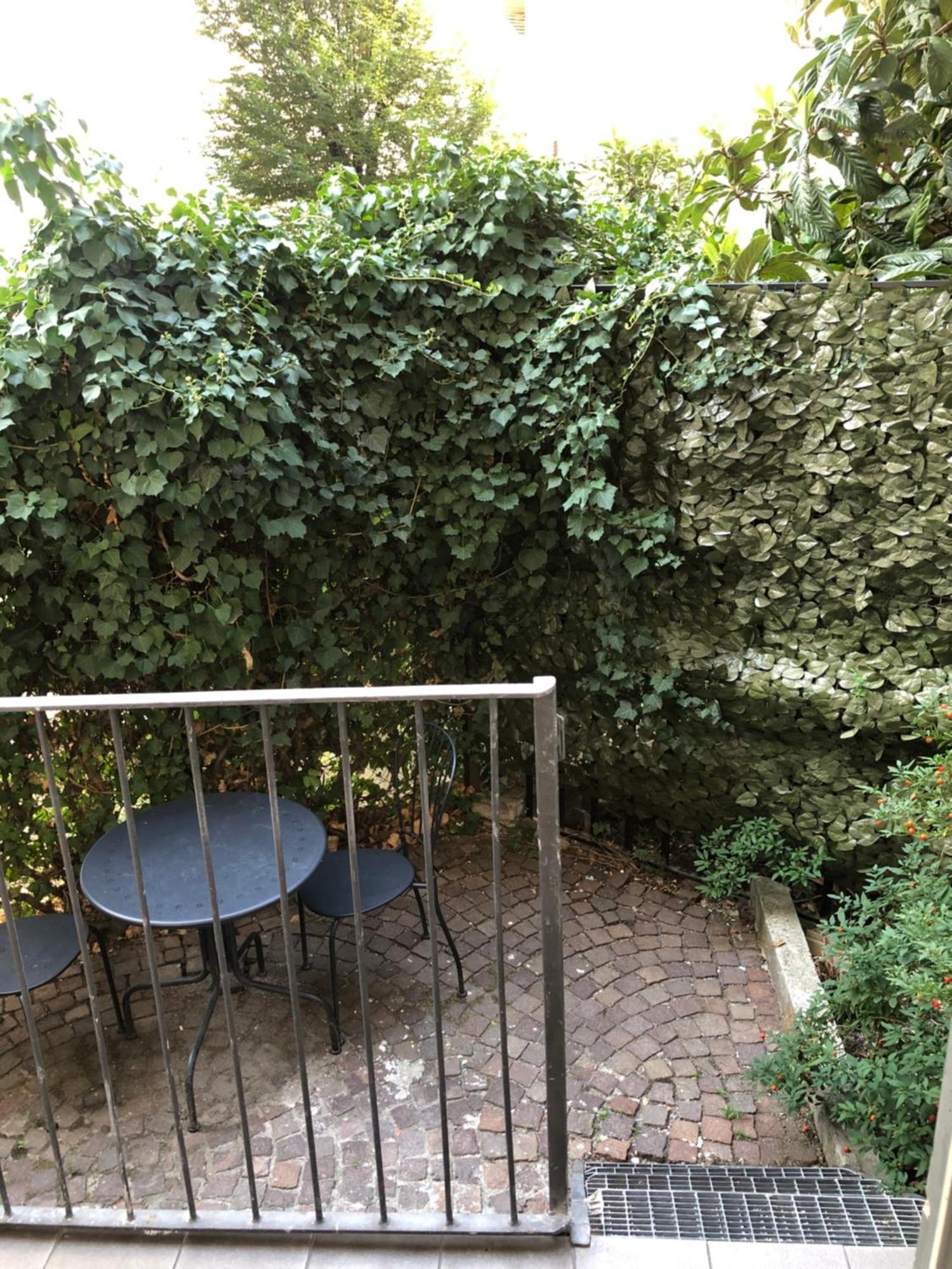 Lovely 2 Room Apartment With Small Garden Milano Exterior foto